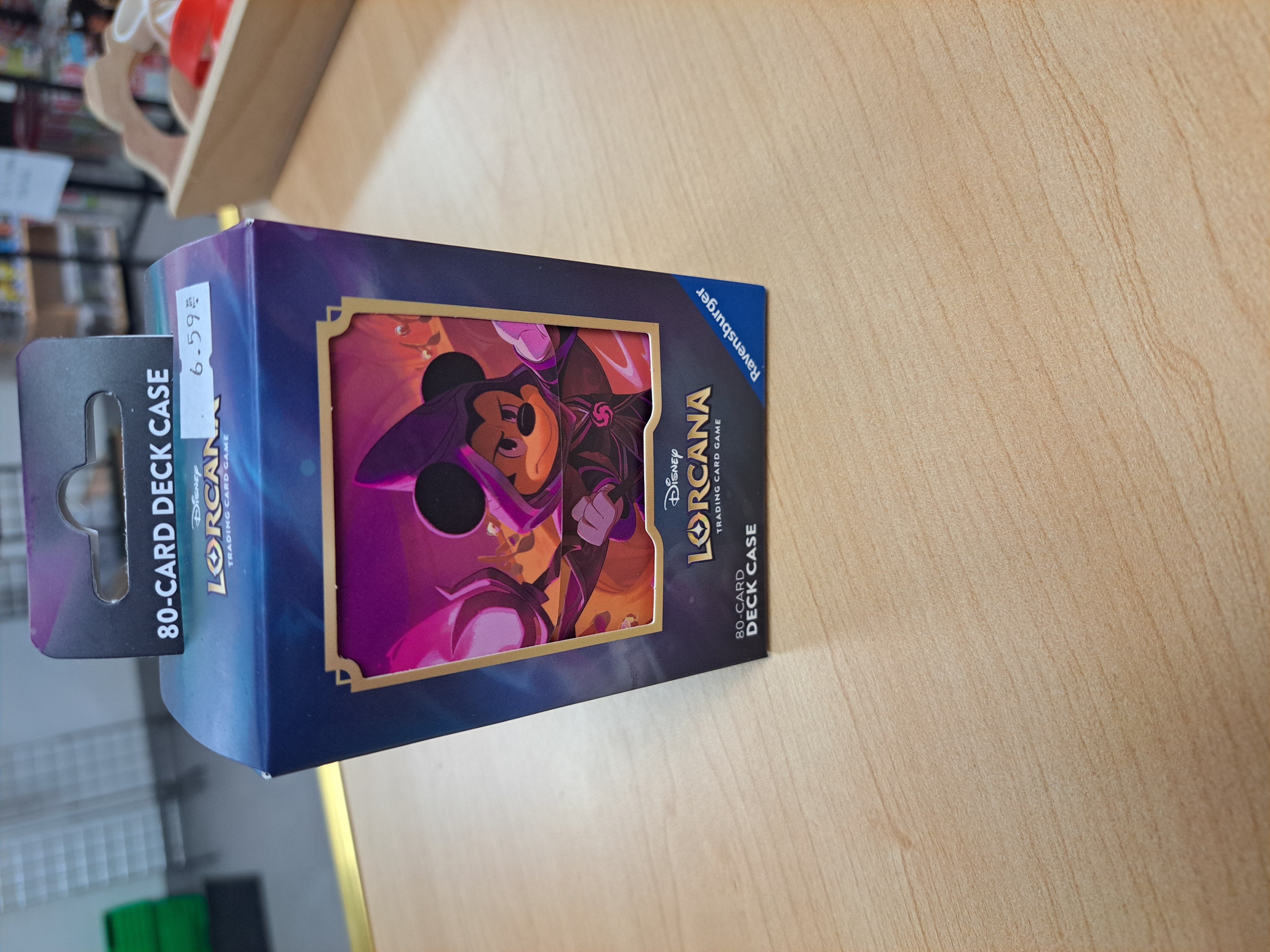 Lorcana boite de deck mickey 80 cartes